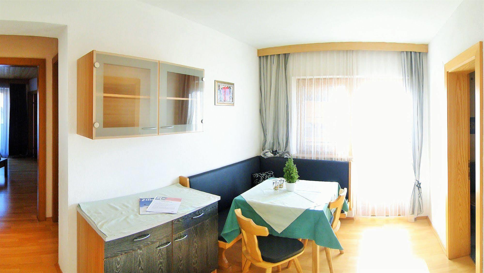 Hotel Restaurant Rosengarten Zell am Ziller Zewnętrze zdjęcie