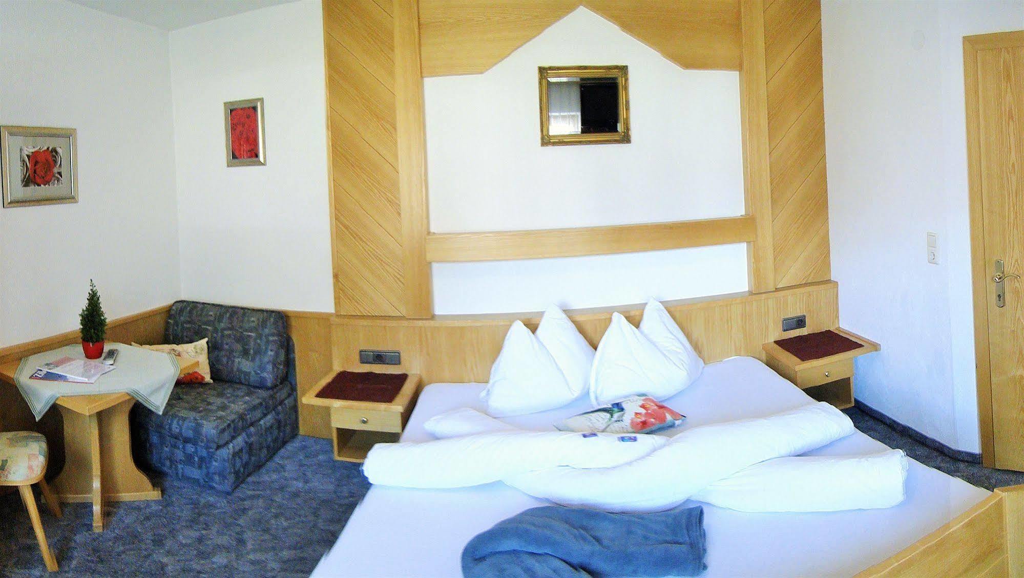 Hotel Restaurant Rosengarten Zell am Ziller Zewnętrze zdjęcie