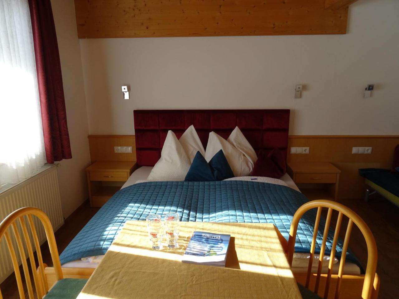 Hotel Restaurant Rosengarten Zell am Ziller Zewnętrze zdjęcie